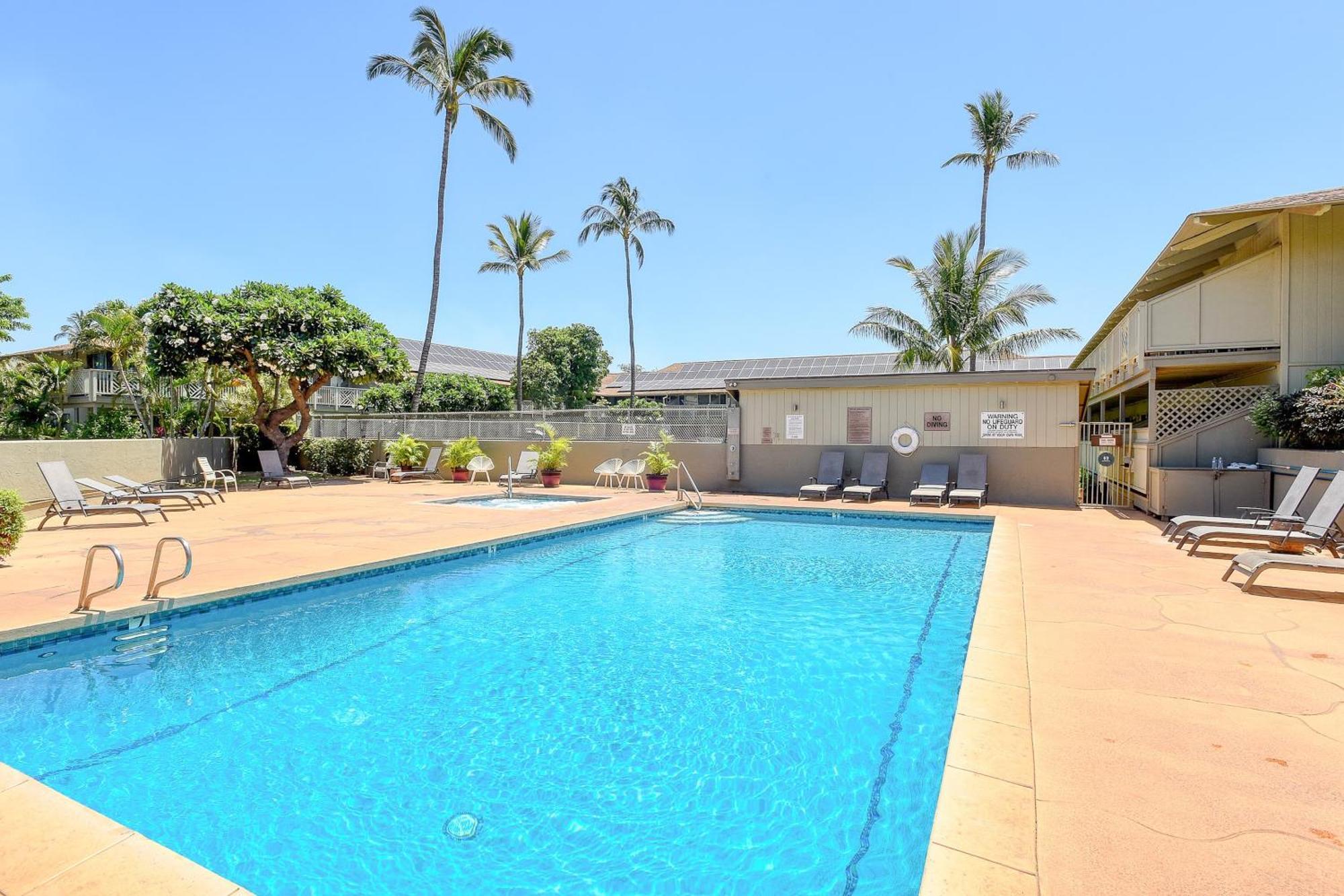 Kihei Bay Surf 140 Hotel Exterior foto